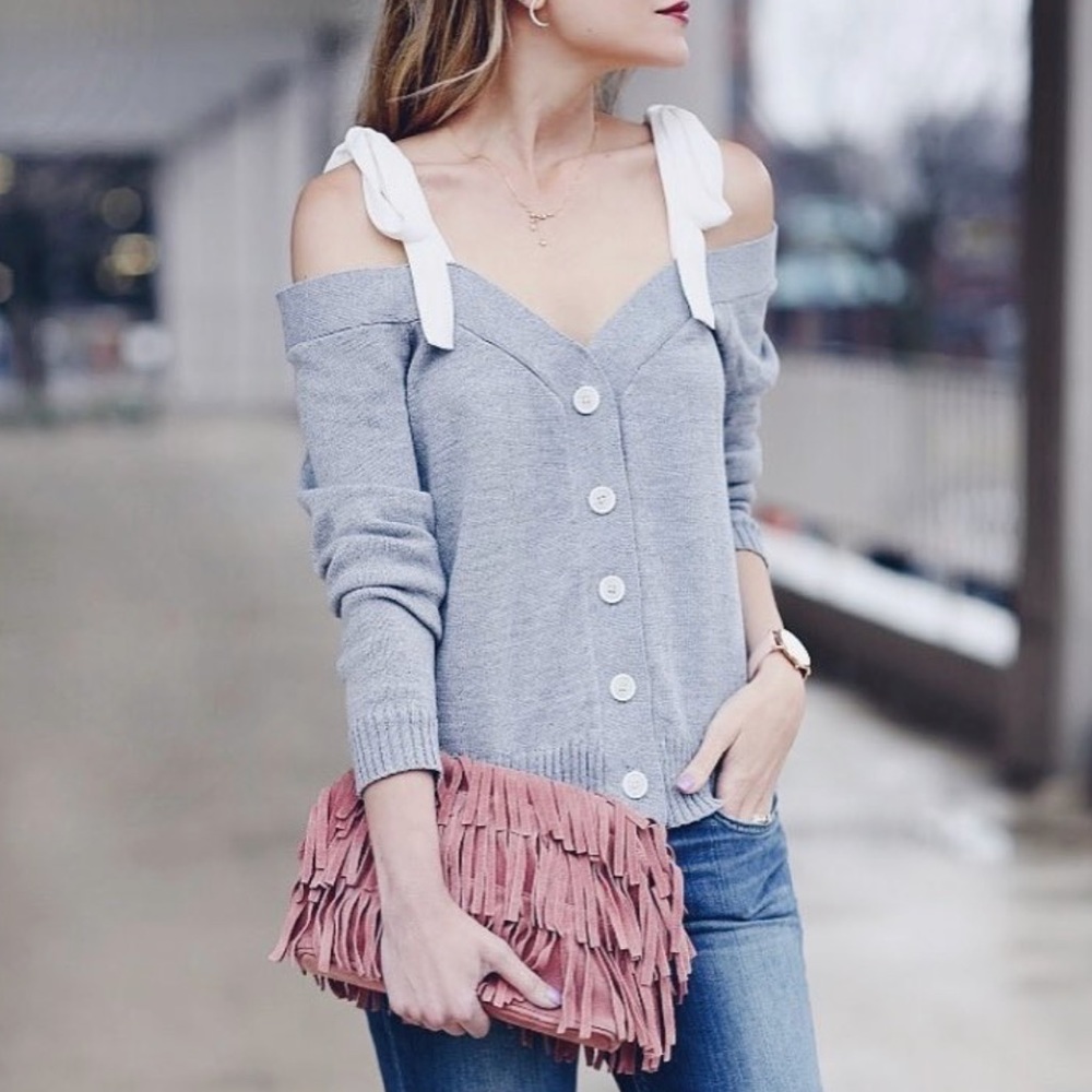 🆕Tie Sleeve Off Shoulder Cardigan - Picture 3 of 5